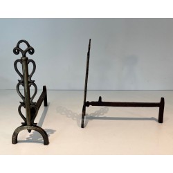 Paire de Chenets en Laiton et Fer Forgé à Colonnes de Volutes et Bases Arquées, dans le Goût de Raymond Subes