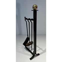 Nécessaire de Feu Moderniste en Acier et Laiton à Outils Suspendus, dans le Goût de Jacques Adnet