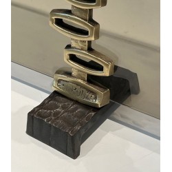 Pare-Feu Design à Panneau Unique en Verre Fumé sur Supports en Bronze Sculpturaux