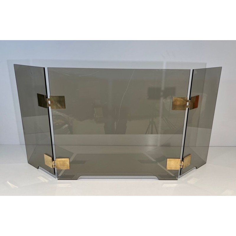 Pare-Feu à Trois Volets en Verre Fumé et Laiton. Vers 1970