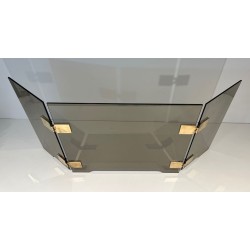 Pare-Feu à Trois Volets en Verre Fumé et Laiton. Vers 1970