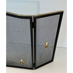 Neoclassical Style Three-Panel Expanded Steel Mesh Fireplace Screen with Brass Fleur-de-Lys. France. Circa 1940.