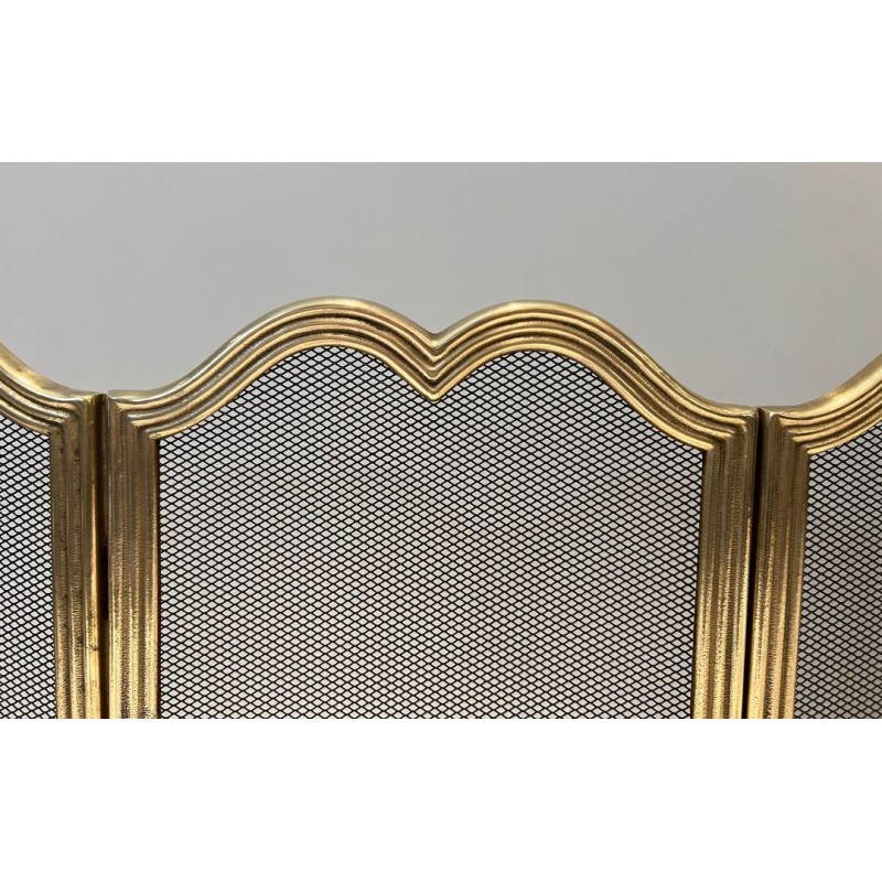 Neoclassical Style Four-Panel Brass and Steel Mesh Fireplace Screen with Scalloped Crest Rails. France. Circa 1970.