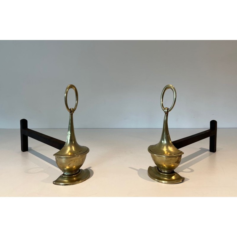 Paire de Chenets en Bronze de Style Néoclassique en Forme de Lampe à Huile à Anneau. Angleterre. Vers 1960.