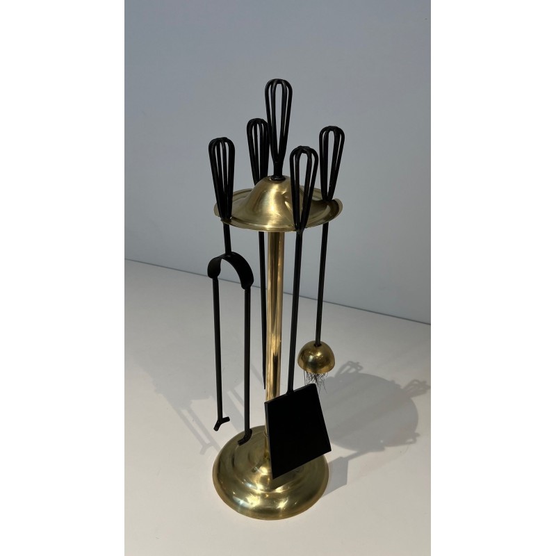 Nécessaire de Feu Design en Métal Laqué Noir et Laiton Poli. France. Vers 1970.