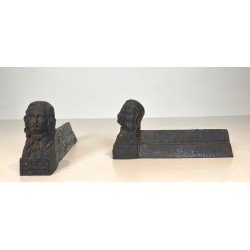 Paire de Chenets en Fonte à l’Effigie de Beethoven. France. Vers 1900.