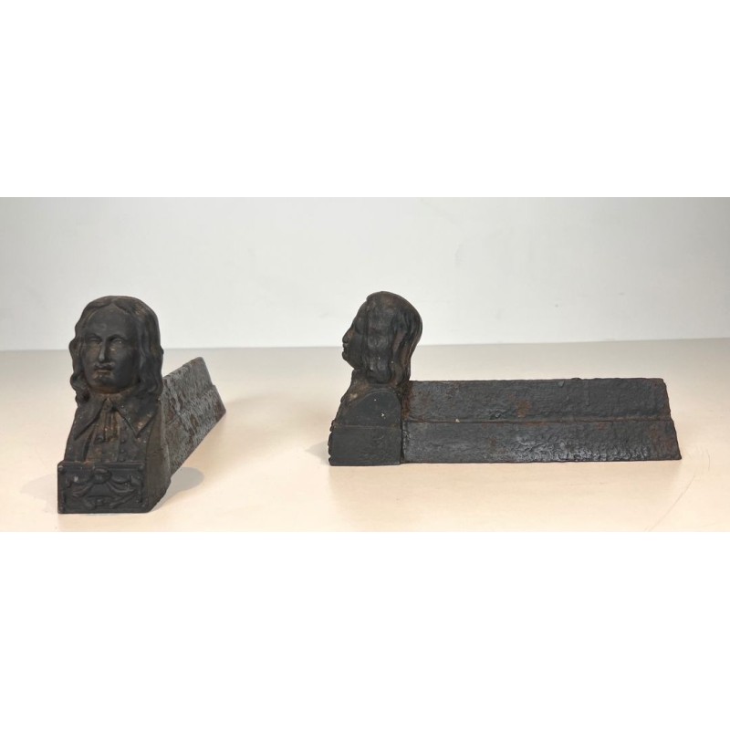 Paire de Chenets en Fonte à l’Effigie de Beethoven. France. Vers 1900.