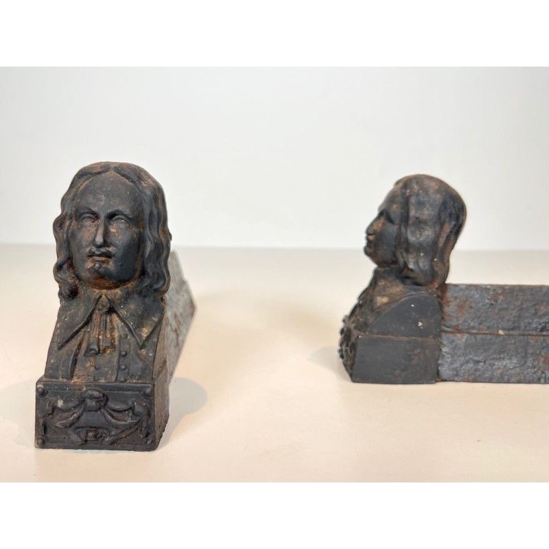 Paire de Chenets en Fonte à l’Effigie de Beethoven. France. Vers 1900.