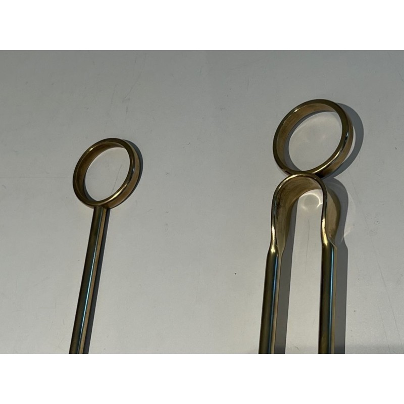 Nécessaire de Feu Moderniste en Verre et Laiton à Outils à Anneaux. France. Vers 1970.