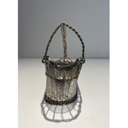 Panier Décanteur en Fil de Métal Argenté Tissé à Anse en Arceau, France, vers 1900
