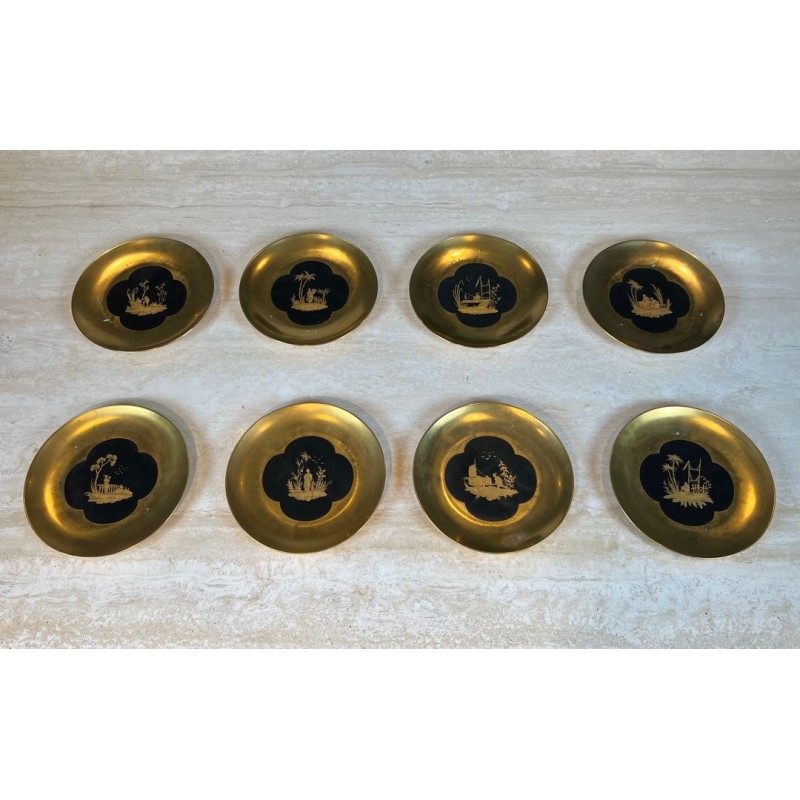 Suite of Eight Black-Ground Gilt Porcelain Plates with Chinoiserie Décor, Delvaux Paris