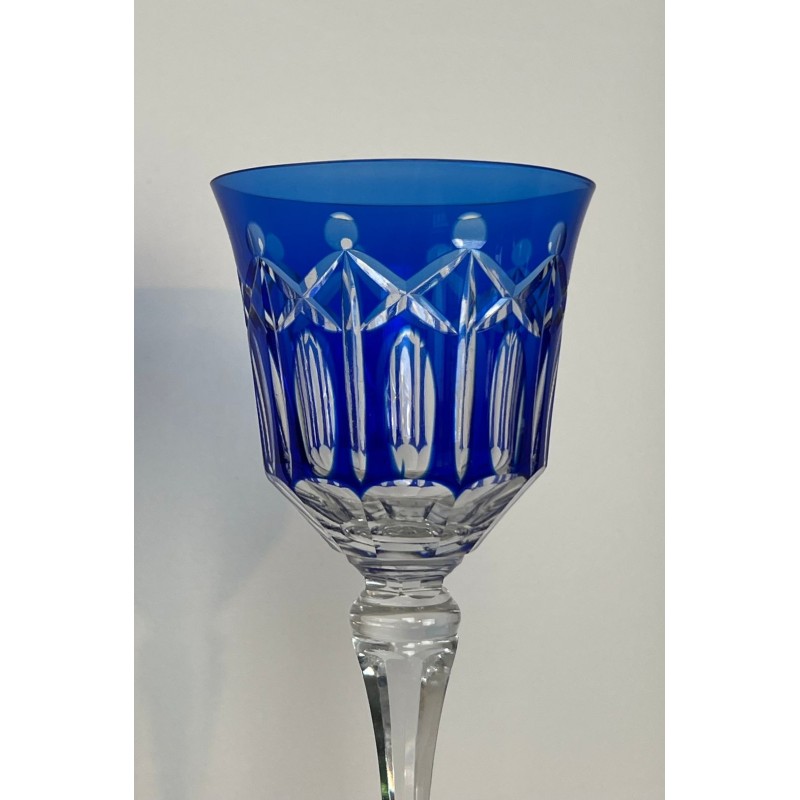 Suite de Douze Verres à Vin en Cristal Doublé de Couleur, France, vers 1930
