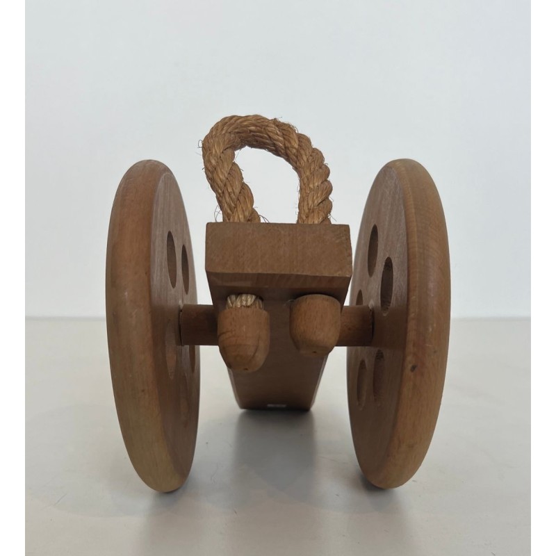 Porte-Bouteilles Forme Canon en Bois Sculpté et Corde, Audoux-Minet, France, vers 1970