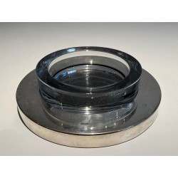 Vide-Poche en Verre Reposant sur un Socle Chromé