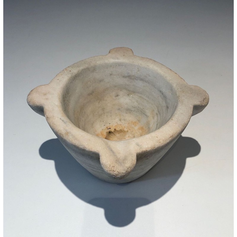 18th-Century French White Marble Mortar with Turned Ridges