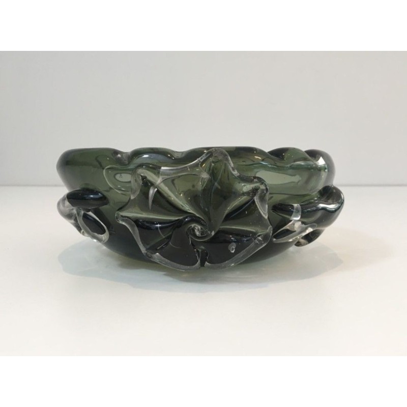 Grand Cendrier en Cristal Vert Sombre à Reliefs de Requins Sculptés — Vers 1970