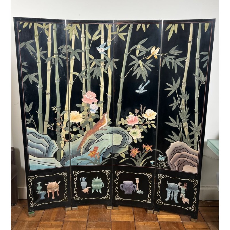 Paravent Quatre Panneaux en Laque Noire à Décors d'Oiseaux, Bambous et Fleurs — Travail Chinois, Vers 1950