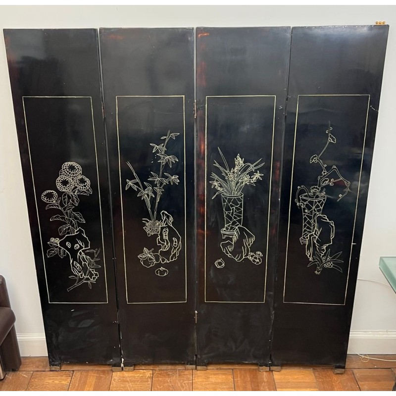 Paravent Quatre Panneaux en Laque Noire à Décors d'Oiseaux, Bambous et Fleurs — Travail Chinois, Vers 1950