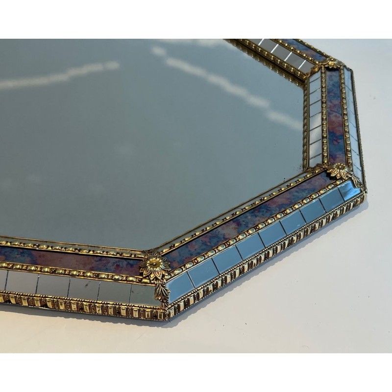 Miroir Octogonal à Facettes et Guirlandes de Laiton — Travail Français, Vers 1970