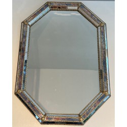 Miroir Octogonal à Facettes et Guirlandes de Laiton — Travail Français, Vers 1970