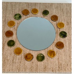 Miroir Carré en Raphia à Couronne de Disques en Céramique Vernissée