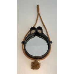 Miroir en Céramique Noire Suspendu sur Corde