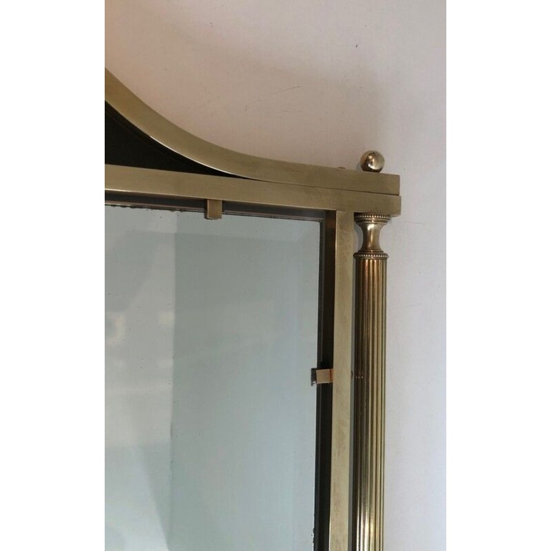 Miroir de Style Néoclassique en Laiton et Tôle Laquée à Décors De Coupe et Cols de Cygnes