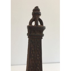 Rare Paire de Chenets Tour Eiffel en Fonte
