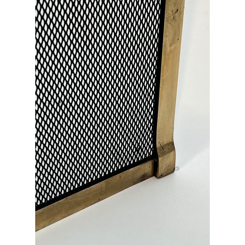 Three-Panel Neoclassical Brass and Wire Mesh Fireplace Screen, French Work, circa 1970