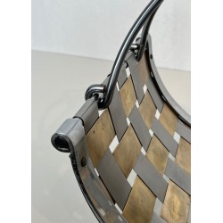 Porte-Bûches Design en Métal Chromé et Laiton