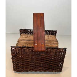Porte-Bûches en Métal Laqué Noir, Rotin et Cuir