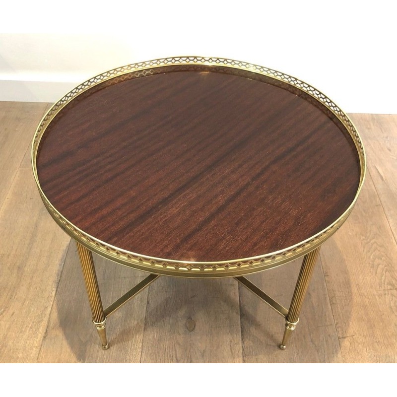 Table Basse Ronde en Laiton à Plateau en Plaquage d’Acajou, Attribuée à la Maison Jansen