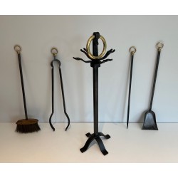 Nécessaire de Feu Moderniste en Acier, Fer Forgé et Laiton par Jacques Adnet
