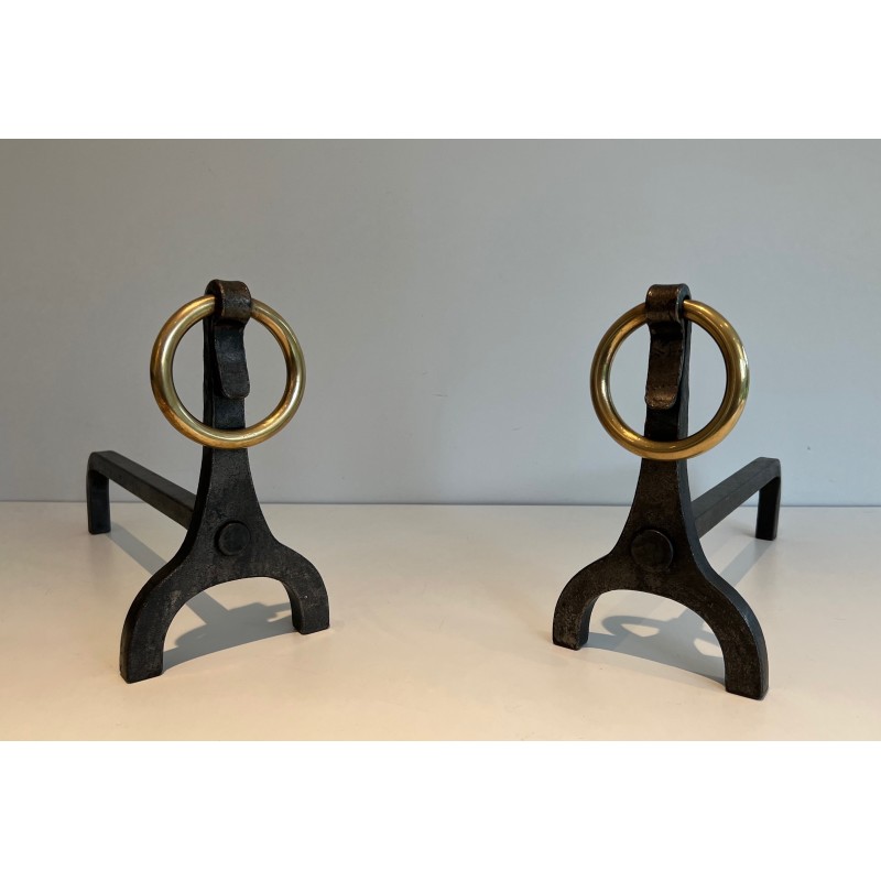 Paire de Chenets Modernistes en Acier, Fer Forgé et Laiton par Jacques Adnet