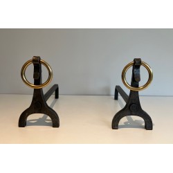 Paire de Chenets Modernistes en Acier, Fer Forgé et Laiton par Jacques Adnet