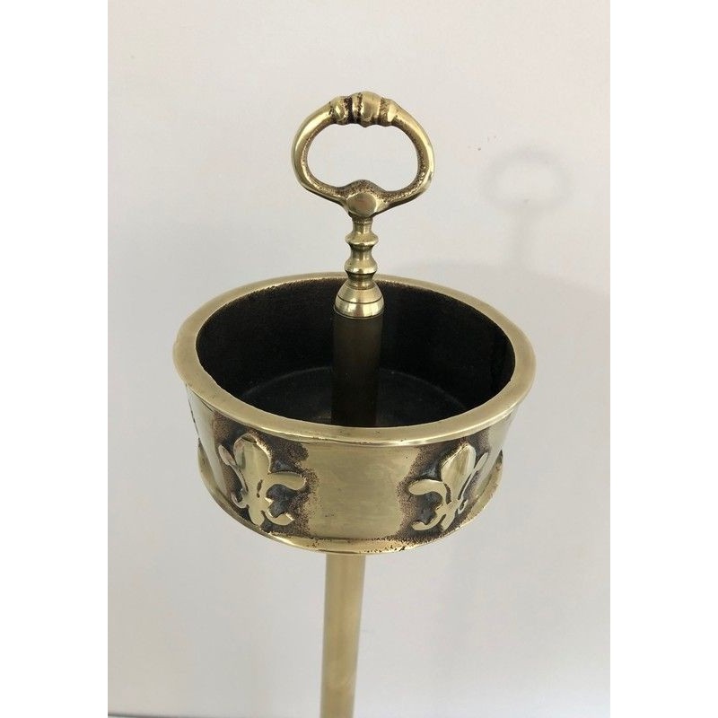 Neoclassical-Style Brass and Bronze Floor-Standing Ashtray with Fleur-de-Lis Decoration