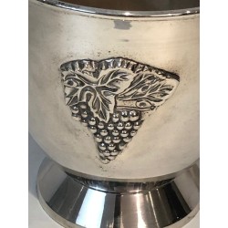 Seau à Champagne en Métal Argenté à Décors de Grappes de Raisin