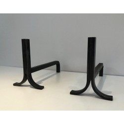 Paire de chenets Modernistes en Acier et Fer forgé