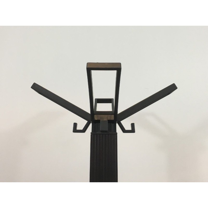 Michele De Lucchi & Tadao Takaichi For Kartell