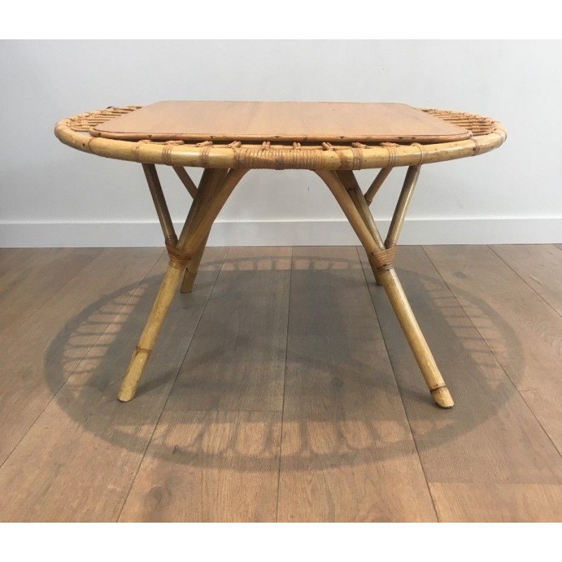 Table basse en rotin