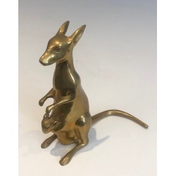 Petite Sculpture en Laiton Représentant un Kangourou