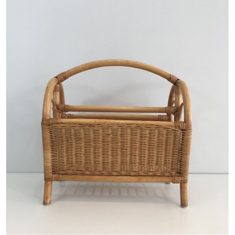 Porte-revues en rotin