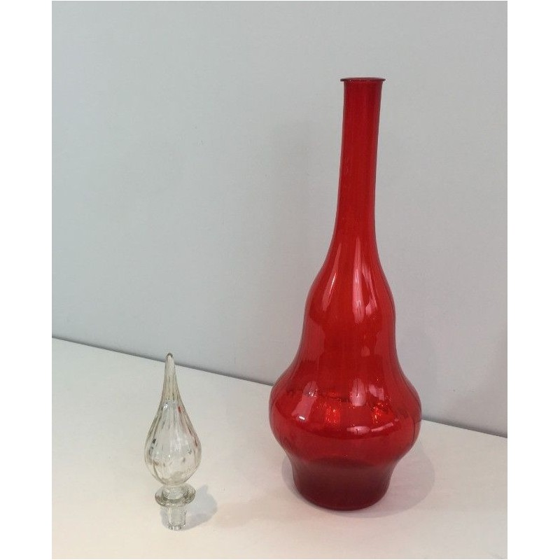 Red Glass Design Bottle
