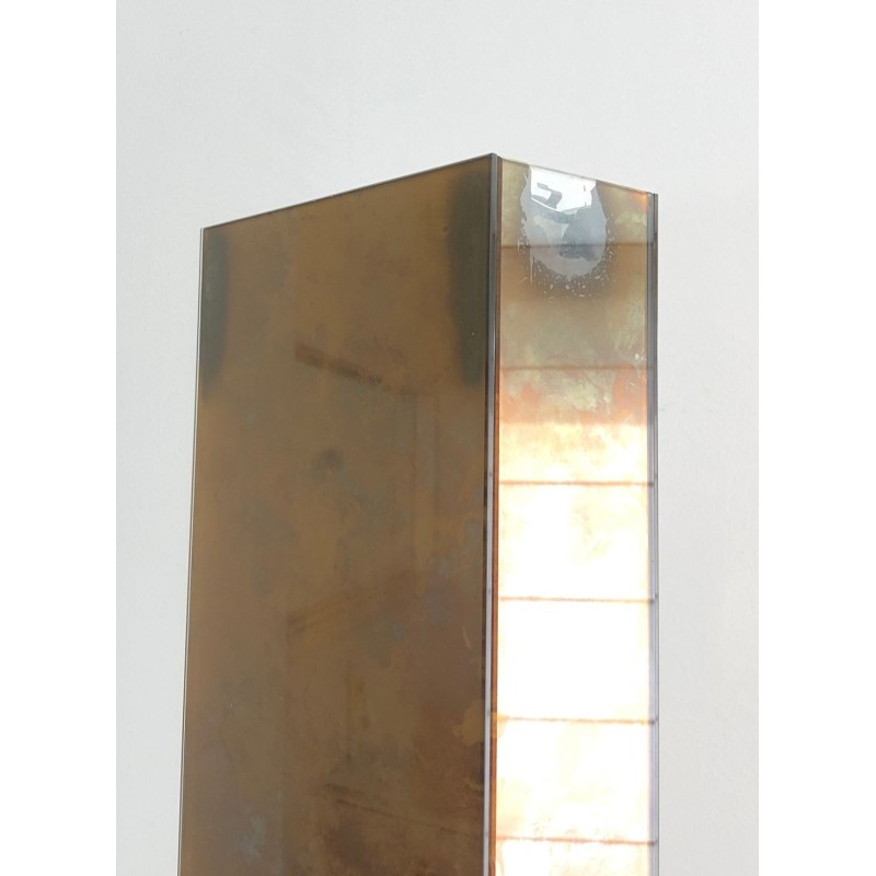 Lampadaire en Lucite Dorée et Métal Doré, Travail Italien, vers 1970 | Maison BARROIS