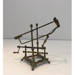 Décanteur en Métal Argenté à Pieds Griffes, Quelques Restaurations Nécessaires, Travail Français, Vers 1900