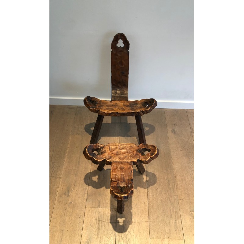 Chaise Basse Tripode Brutaliste et son Repose-Pieds, Travail Français, Vers 1950