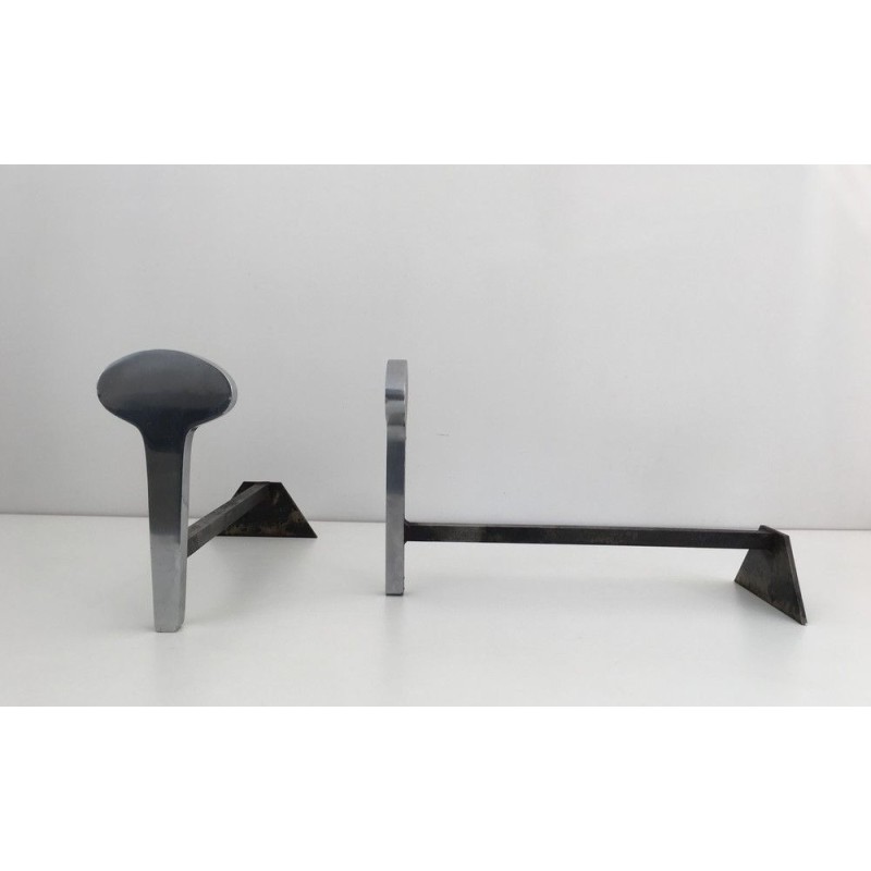 Paire de Chenets Modernistes en Acier Chromé et Fer Forgé, Travail Français, Vers 1970