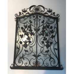 Rare Miroir en Fer Forgé à Deux Vantaux, Décor de Feuillages et Volutes, Travail Français, Vers 1940