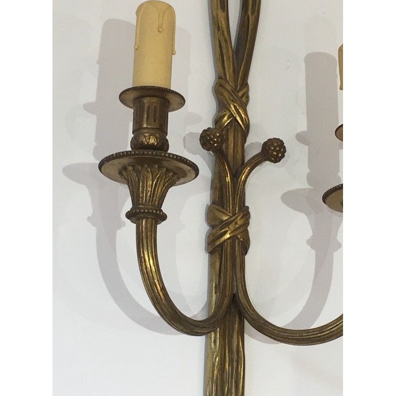 Paire d'Appliques en Bronze de Style Louis XVI, Travail Français, Vers 1940