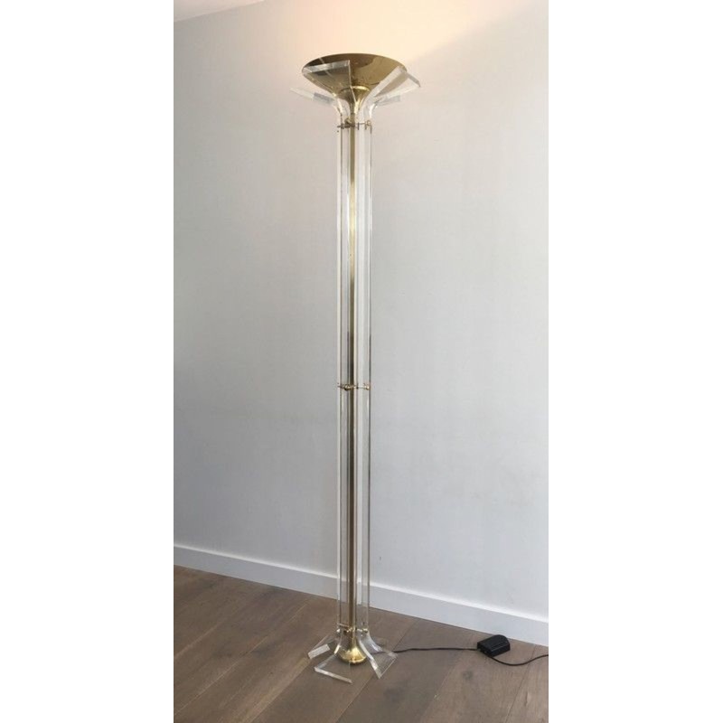 Rare Lampadaire en Laiton Doré et Plexiglass, Travail Italien, vers 1970 | Maison BARROIS